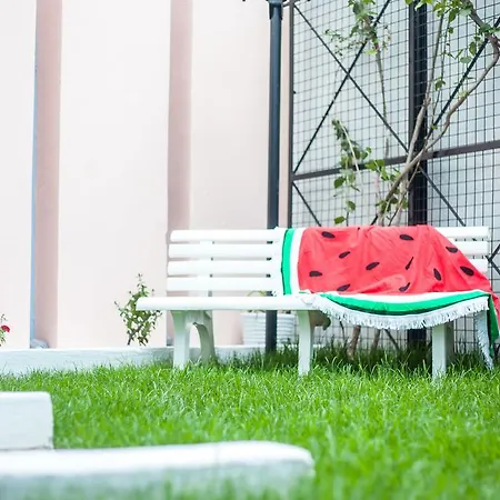 מלון דירות Kahlua 2*